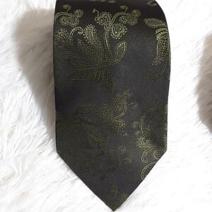 Mizrahi Floral Scroll Ghost Pattern Neck Tie
